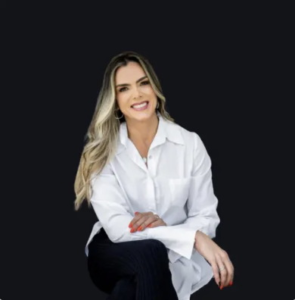 Dr. Beatriz Canamary