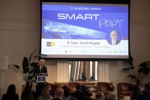 Smart Port, conversations