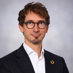 Lau Ofjord Blaxekjær